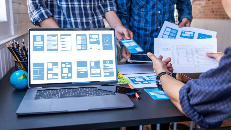 How to become a UI UX Designer